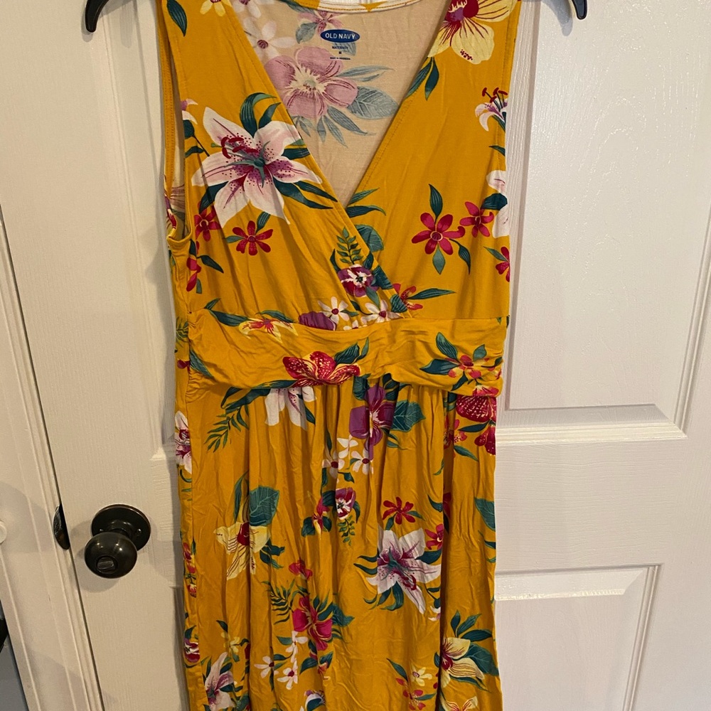 Maternity dress
